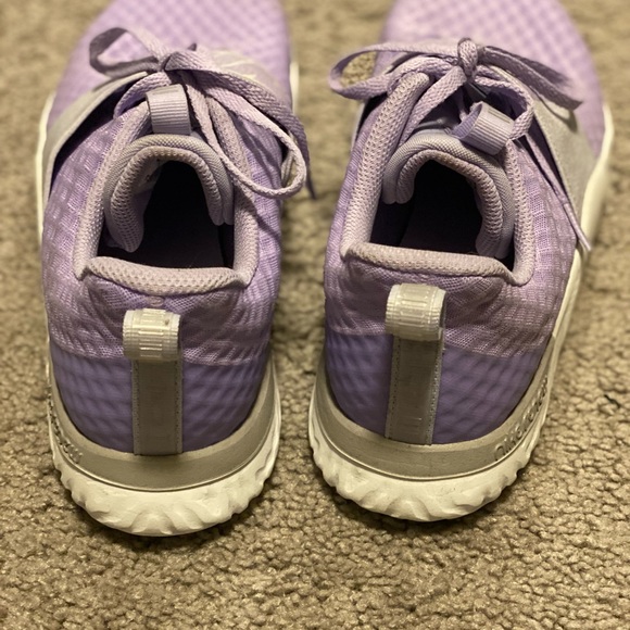 Nike Renew lavender/purple shoes - Picture 3 of 5
